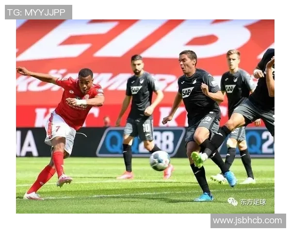 史浩克04与法兰克福激战正酣谁能在德甲赛场上笑到最后